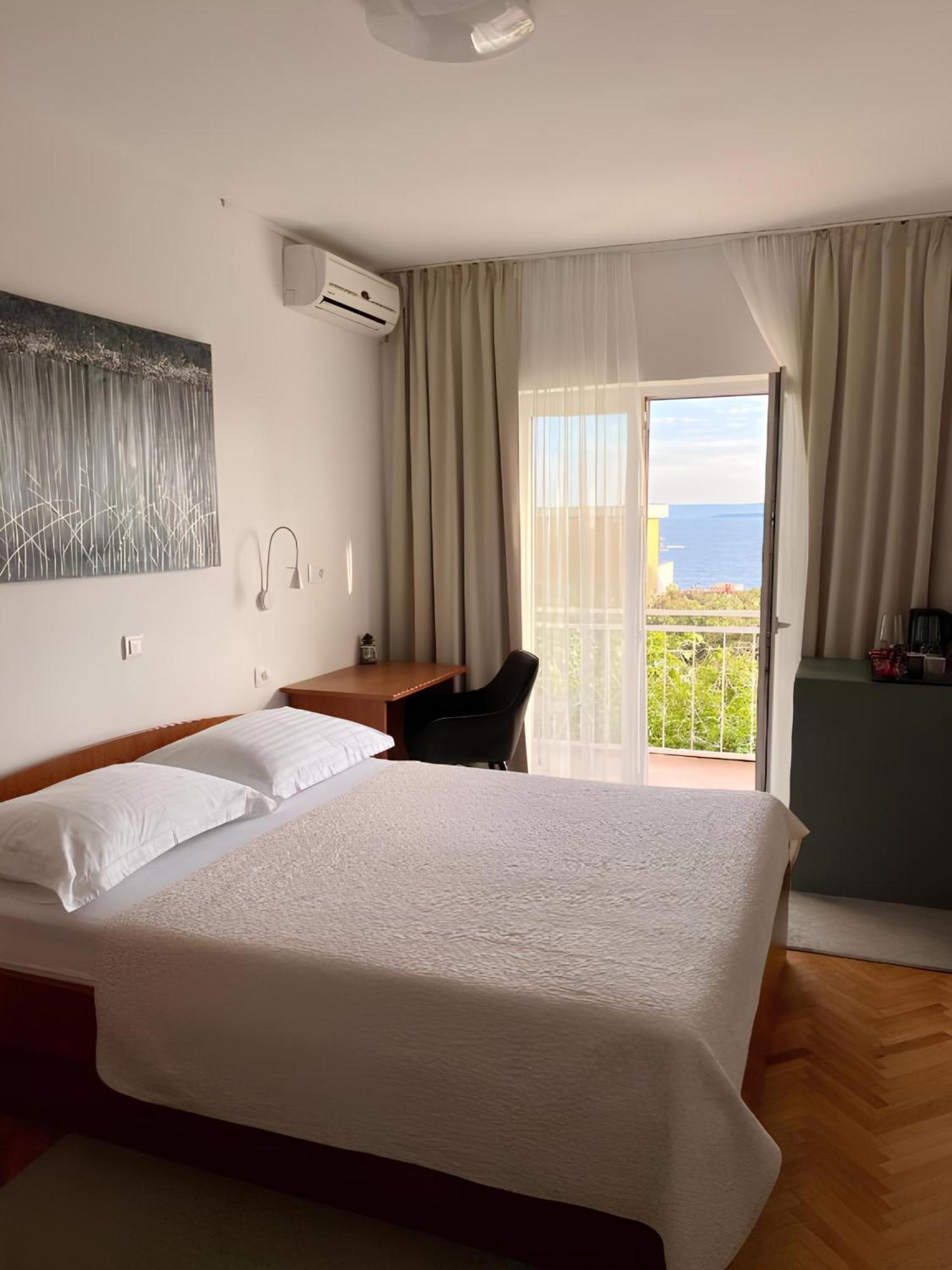 Accommodation Ventus Baska Voda Exterior photo