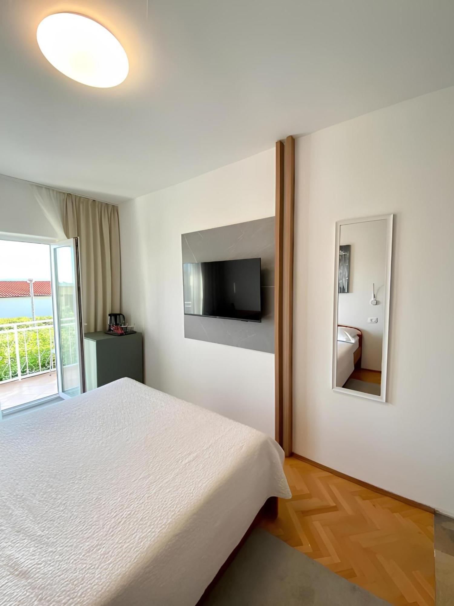 Accommodation Ventus Baska Voda Exterior photo